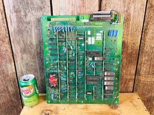 lot 11 image: Vintage 1983 Nintendo Mario Bros PCB Boards