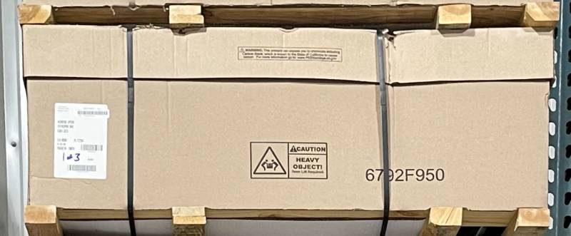 lot 6A image: Brand New Coleman MACH 3 PLUS RV Air Conditioner 13 500 BTU AC ARCTIC 48203-066 T