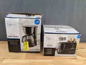 lot 47 image: Mainstays 5-Cup Coffee Maker and 4-Slice Toaster X