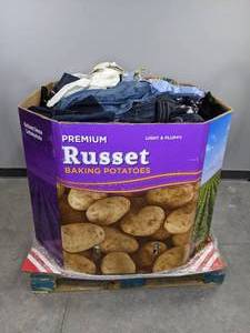 lot 32 image: Resellers Dream 40 Wide Box of Womens Pre-Owned Clothing and Linens D