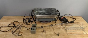 lot 89 image: Farberware Electric Broiler   D