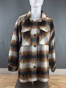 lot 97A image: Members Mark Plaid Shacket Womens Size XL   X