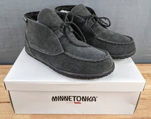 lot 83A image: Minnetonka Mens Size 8 Torrey Slippers - Charcoal N