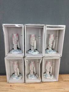 lot 140 image: Resellers Paradise - (6) NEW Castle Pen Holders K