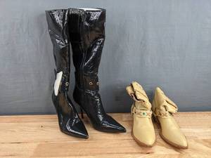 lot 142 image: (2) Pair of Womens Size 7 Boots (Clicks and Italina) K