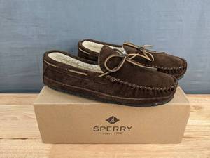 lot 494 image: Sperry Mens Trapper Slippers Size 10 Shoes - Chocolate   N