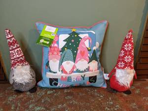 lot 470 image: Pair of Gnomes & and the Cutest Pillow P