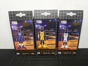 lot 14A image: 3 Brand New Funko Gold NBA Basketball Vinyl Figurines LeBron James Zion Williamson Kawhi Leonard Lakers N