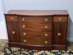 lot 828 image: Vintage Wood Buffet Table 2-door6-drawer