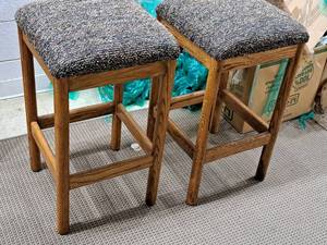 lot 846 image: Lot of (2) 29 Padded Wood Bar Stools