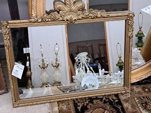 lot 883 image: Vintage Framed Wall Mirror