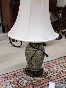 lot 905 image: Table Lamp with Silk Lamp Shade