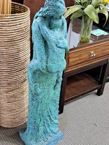 lot 1003 image: Statue 43