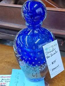 lot 1025 image: Decorative Decanter 10