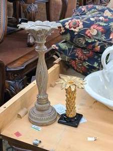 lot 1103 image: Lot of (2) Candleholders