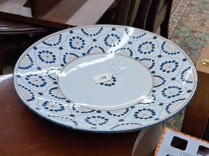 lot 1109 image: Thomas Obrien Vintage Modern 14 Porcelain Serving Platter