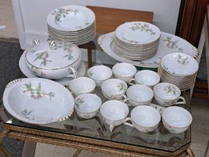 lot 1129 image: Narumi China Set 49-piece - 13 Platter, 17 Platter, 11 Serving Bowl, 9 Serving Dish with Lid, (12) 7-34 Plates, (12) 5-14 Bowls, (10) 8-12 Bowls, (11) Cups