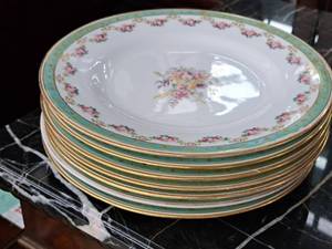 lot 1145 image: Lot of (7) Copeland 9-14 China Plates