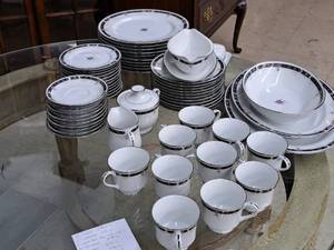 lot 1139 image: Royal Prestige Midnight Mood China Set 61-piece - 16-12, 14-12 Platters, 10-12 Bowl, Gravy Boat, Butter Dish, 10-34 Plates, 7-34 Plates,  6-12 Plates, 5-34 Saucers, 4 Sugar Bowl, 4-12 Creamer, (10) Cups