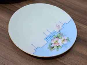 lot 1157 image: 6 Floral theme China Plate
