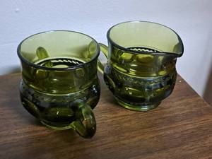 lot 1177 image: Green Glass Sugar Bowl and Creamer