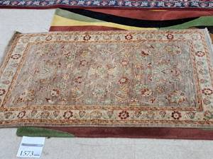 lot 1588 image: Area Rug 61-12x37-12