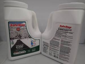 SALT ICE & WINTER IS HERE  Be Prepared  SafeStep 6300 Enviro-Blend Eco Platinum Series Ice Melter