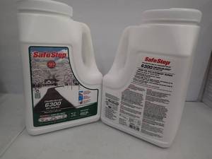 SALT ICE & WINTER IS HERE  Be Prepared  SafeStep 6300 Enviro-Blend Eco Platinum Series Ice Melter