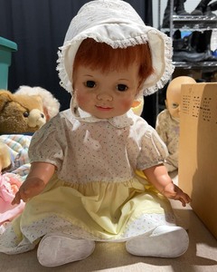lot 1081 image: Vintage Baby Doll