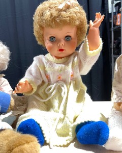 lot 1082 image: Vintage Baby Doll