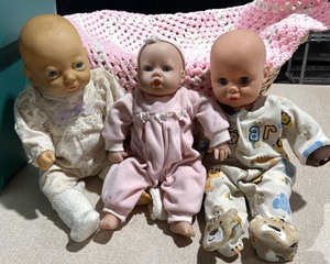 lot 1085 image: Vintage Baby Dolls (Set of 3)