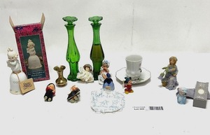 lot 349 image: Figurines and Collectables