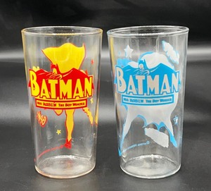lot 386 image: Batman & Robin 1966 Glasses