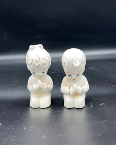 lot 365 image: Praying Boy & Girl Salt & Pepper Shakers