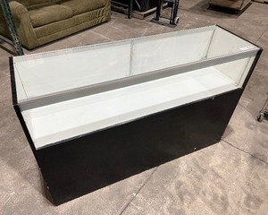 lot 174 image: Display Case