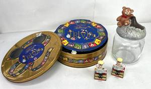 lot 236 image: The Wonderful World of Disney Trivia Game, and Random
