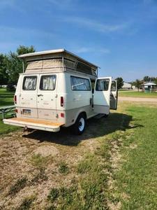 lot 2 image: 1969 Ford Club Wagon (CAMPER VAN POP-UP)