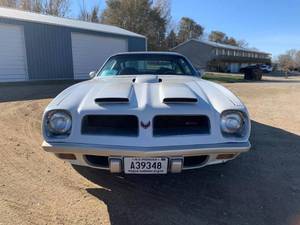 lot 3 image: 1974 Pontiac Firebird Formula 400
