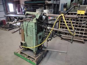 Taylor Winfield Spot Welder, 15 KVA...