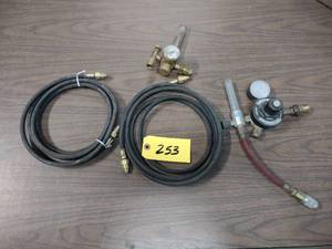 (2) Gauges & Hoses...
