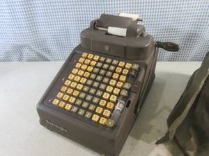 lot 294 image: (A-3) Vintage Burroughs Adding Machine with Cover - Cover Needs RepairReplace