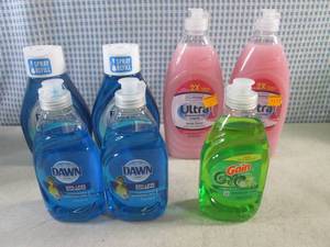 lot 29 image: (CS) 7 Assorted Dishwashing Liquid...