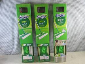lot 49 image: (F-3) 3 Swiffer Dry  Wet Sweeping Kits