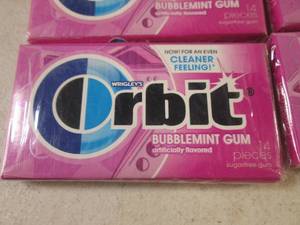 lot 97 image: (B-1) 12 Packs of Orbit Bubblemint Gum Past Date