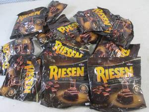 lot 113 image: (B-1) 12 Bags Riesen Candy Past Date