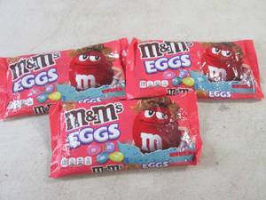 lot 124 image: (B-3) 3 Bags Peanut Butter M&ampMs Eggs Best by Oct 2023