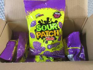 lot 191 image: (B-4) 8 Bags Grape Sour Patch Kids Candy Past Date