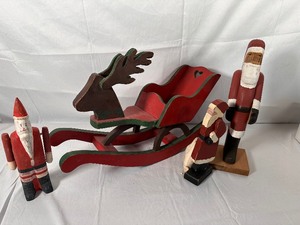 Lot of Vintage Wood Santas and Reindeer Sleigh all with Moveable ArmsAntlers