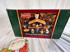 2002 Fisher Price Little People Delux Christmas Story  Nativity Scene Toy and Santa Claus Board Book