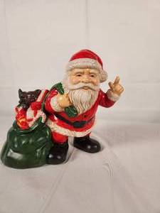 Vintage Santa Figurine 7 Tall